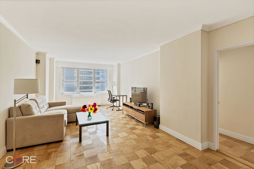 159 W 53RD Street #33D