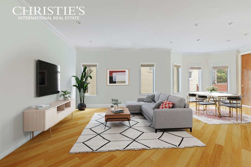 1146 E 37TH Street #House