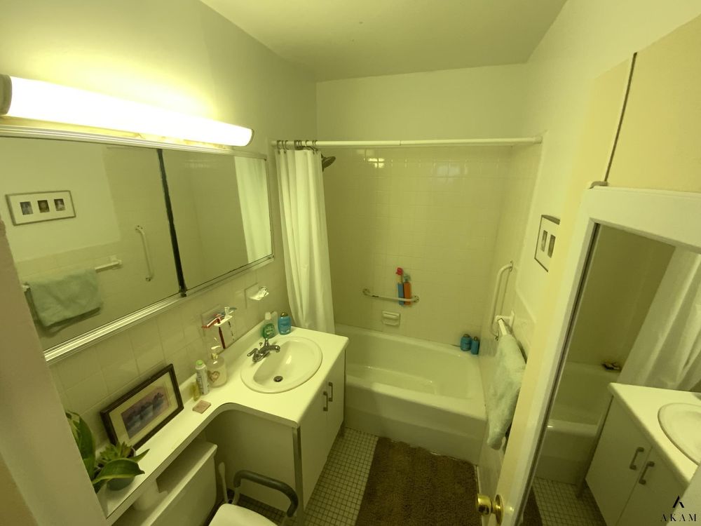 269-10 Grand Central Parkway #8X, Glen Oaks property photo 6