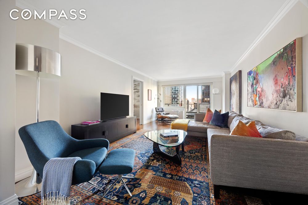 159 W 53rd Street #16E