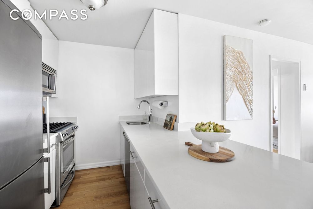 7 E 14th Street #17G, Flatiron property photo 4