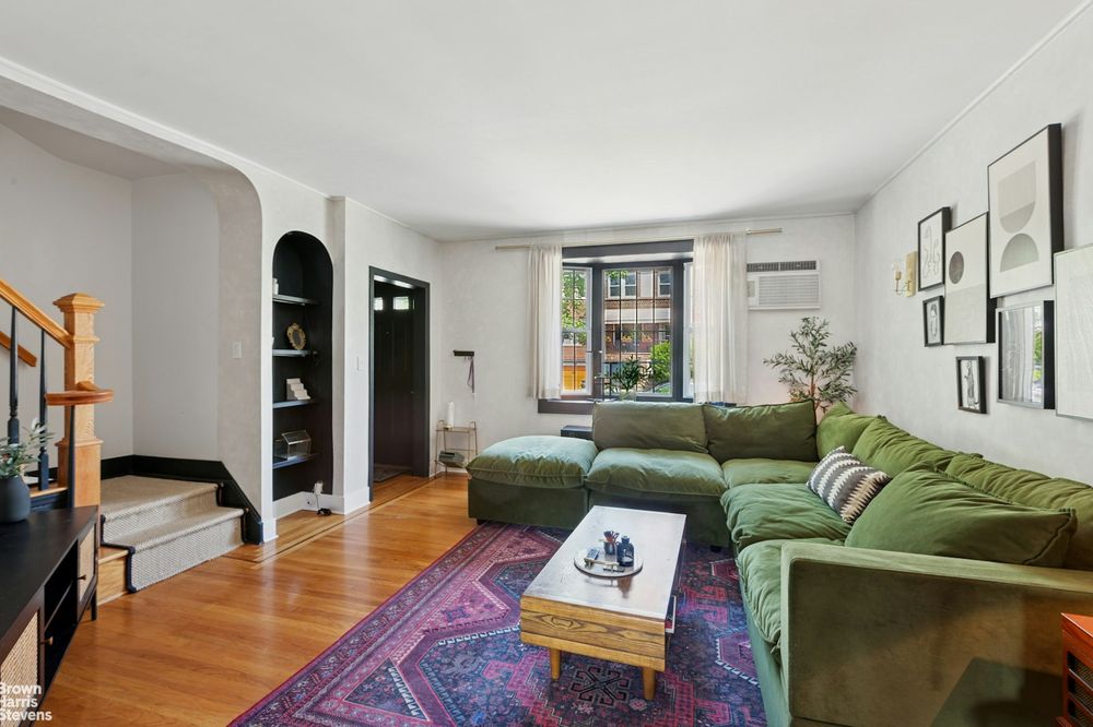 31-28 56TH Street, Woodside property photo 5
