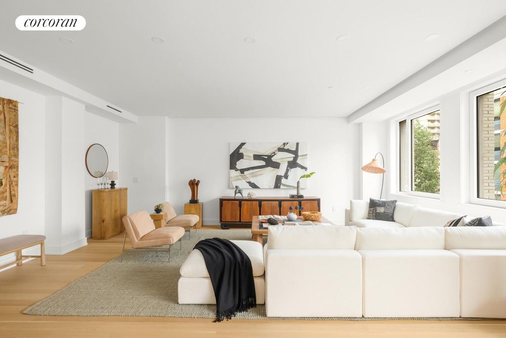 420 E 75TH Street #2, Lenox Hill property photo 4