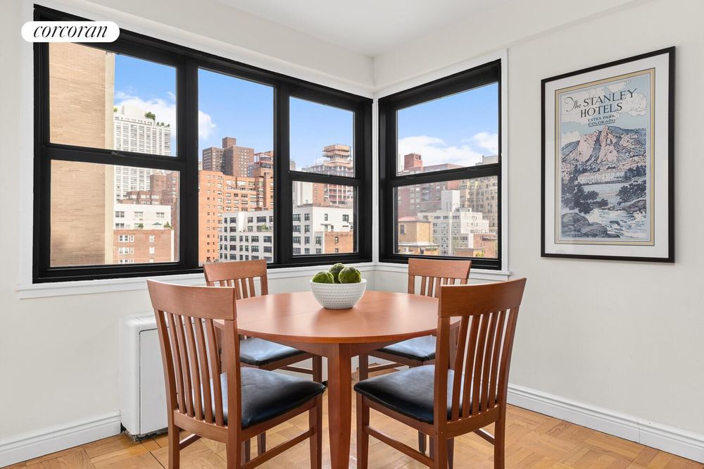345 E 69TH Street #11A, Lenox Hill property photo 2