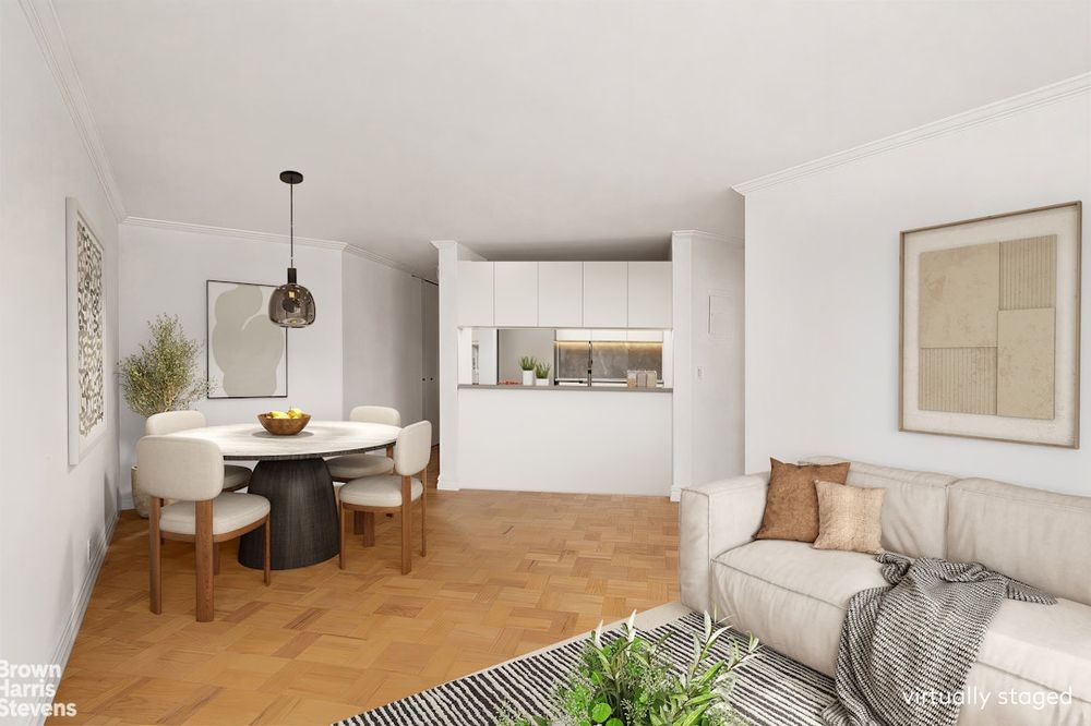 415 E 37TH Street #21C, Murray Hill property photo 4