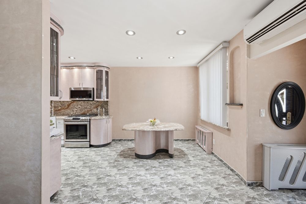 2545 HUBBARD Street, Sheepshead Bay property photo 2