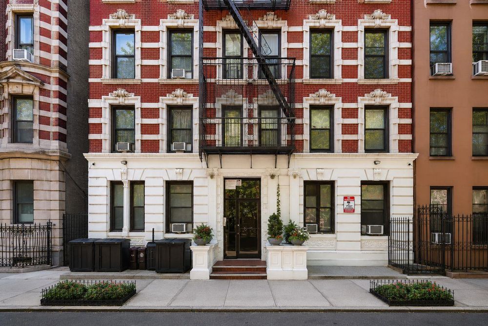 4-6 W 105th Street #6-A, Upper West Side property photo 2