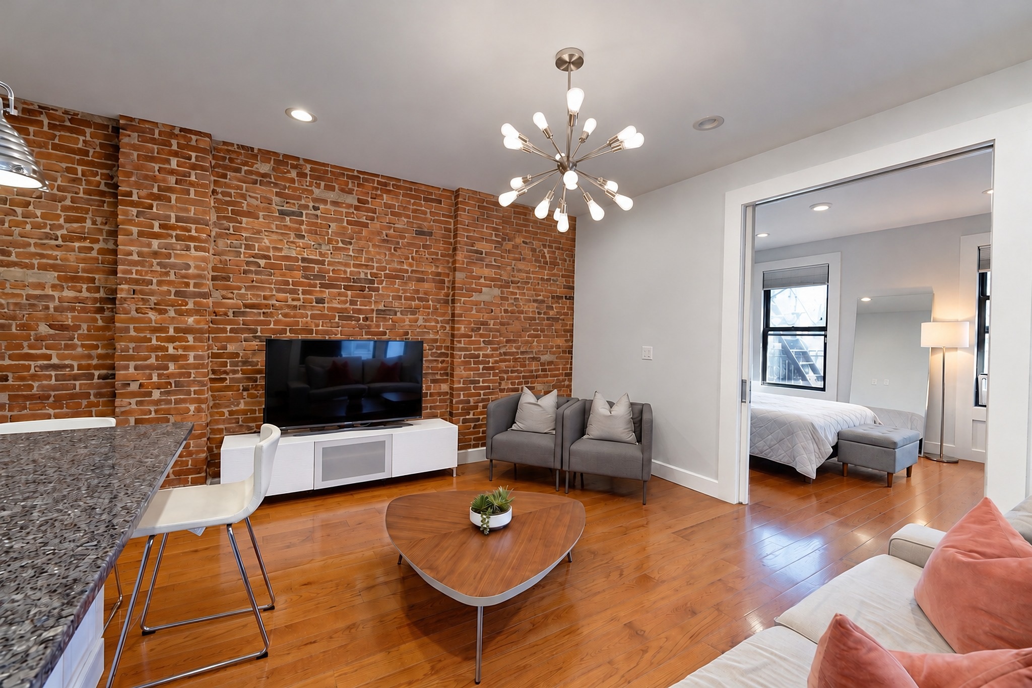 160 Wadsworth Avenue #402