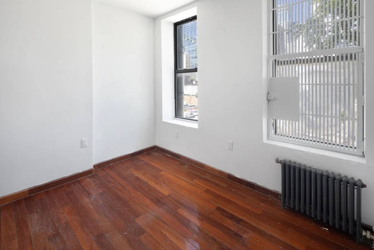 495 Ninth Avenue #2C - Bedroom